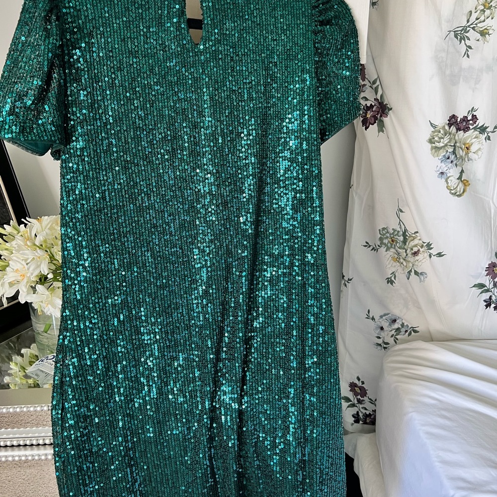 Evening dress - Picture 4 of 8